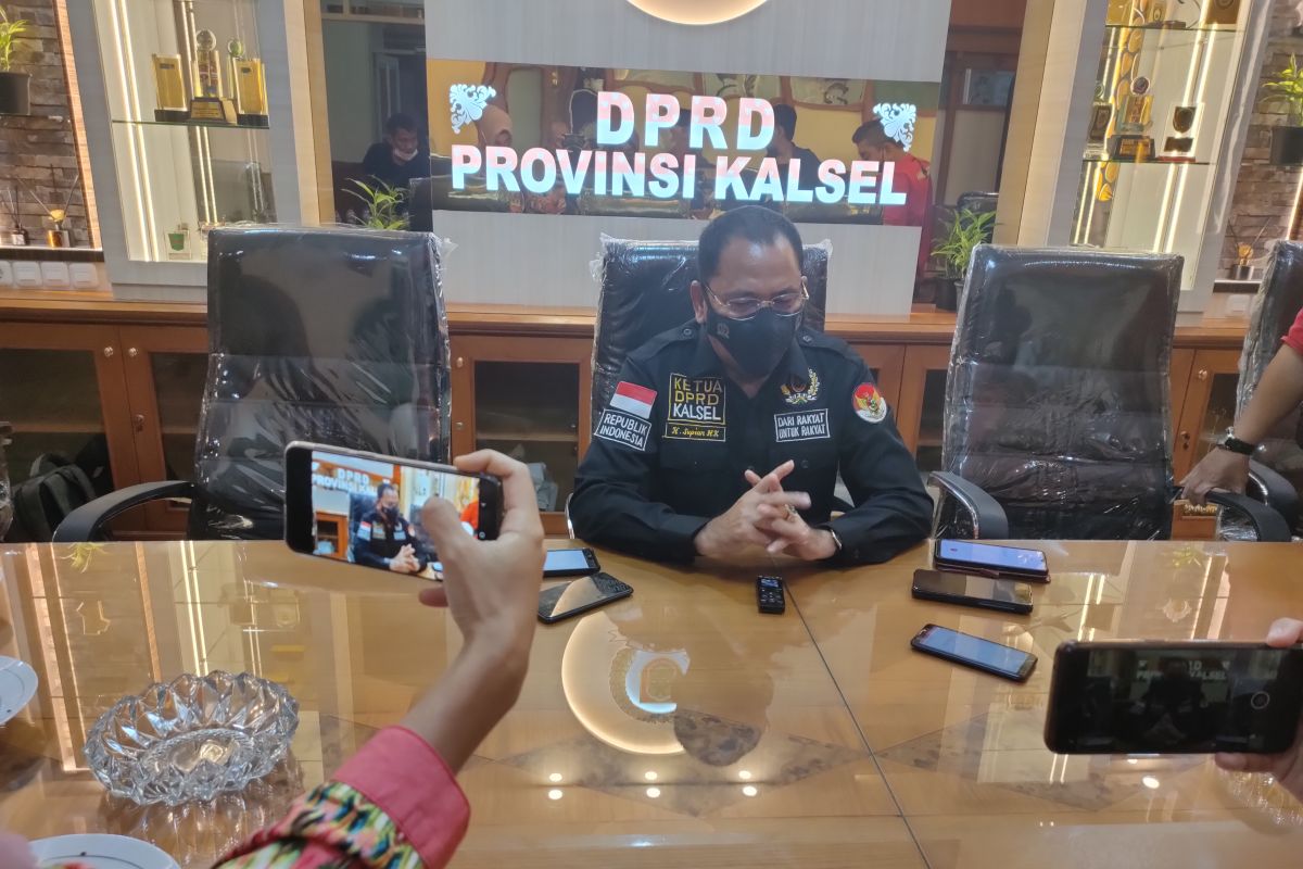 Ketua DPRD Kalsel minta PTM tetap jalan