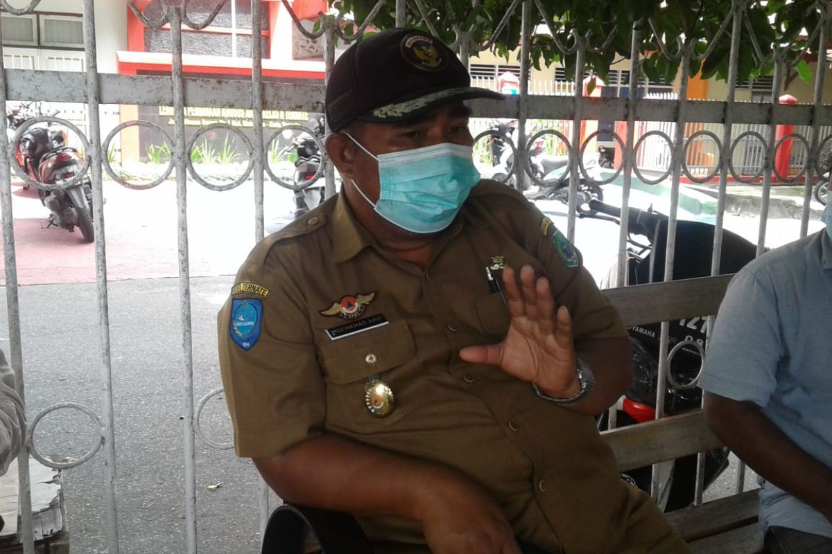 Satgas COVID-19 berlakukan tes usap antigen penumpang tiba di Ternate, begini penjelasannya