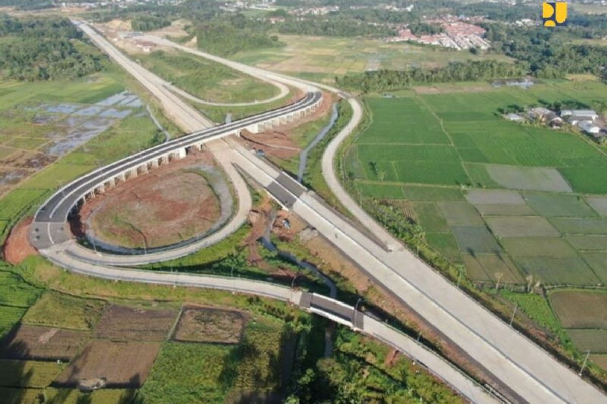 Indonesia's toll roads likely to stretch 5,103 km by 2024: minister