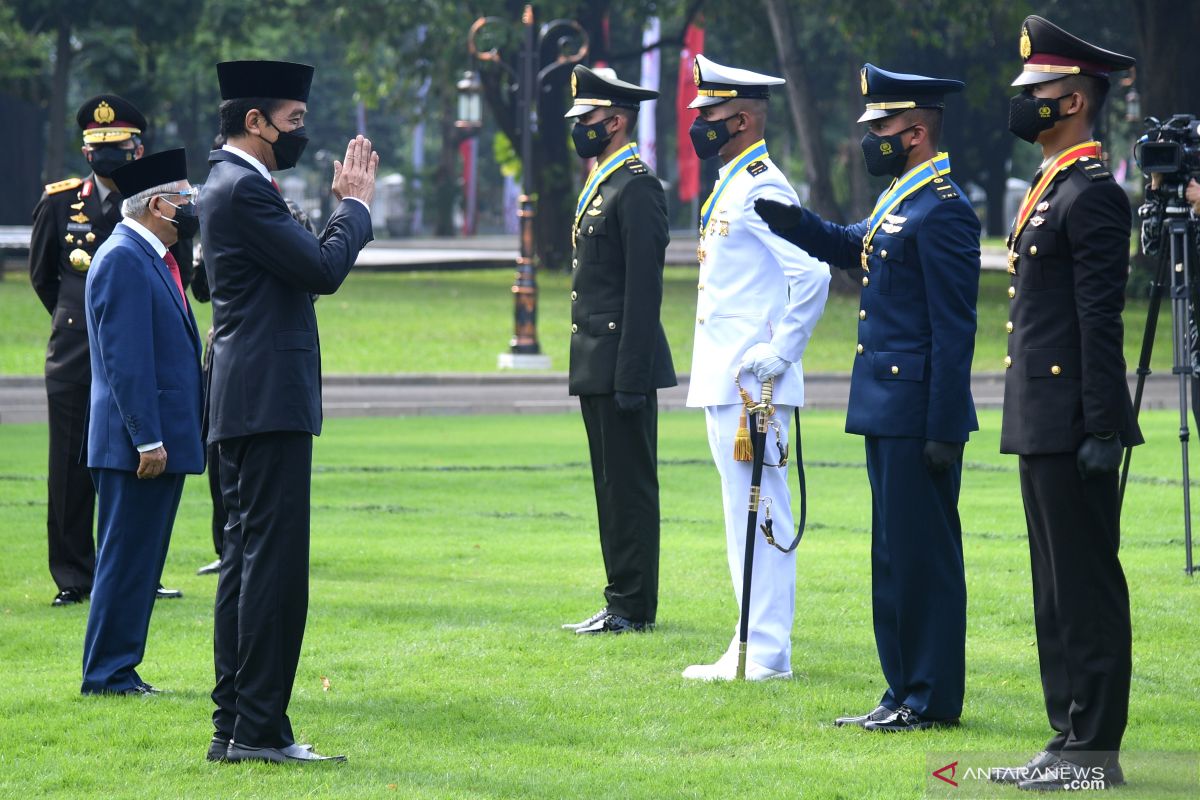 Kemarin larangan Shalat Idul Adha hingga vaksinasi 1.000 anak prajurit