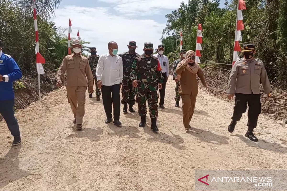 TMMD resmi ditutup, jalan lima kilometer diselesaikan