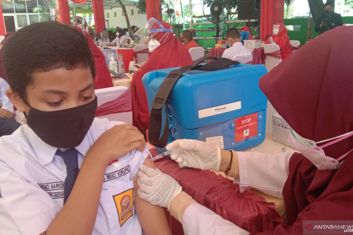 2.500 siswa Makassar ikuti pencanangan vaksinasi anak secara virtual
