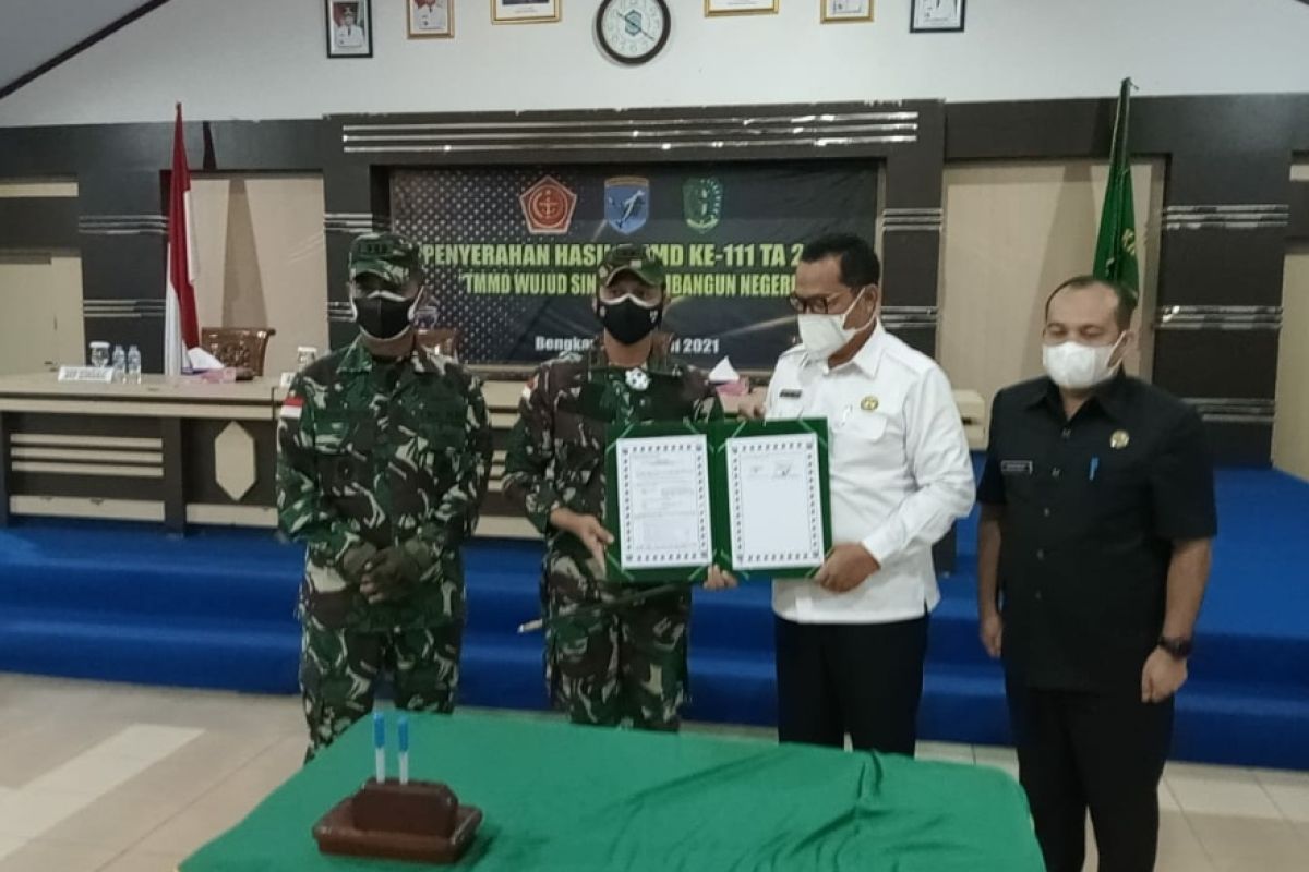 Pelaksanaan TMMD ke-111 Kodam XII/Tpr di tiga Kodim berhasil dirampungkan