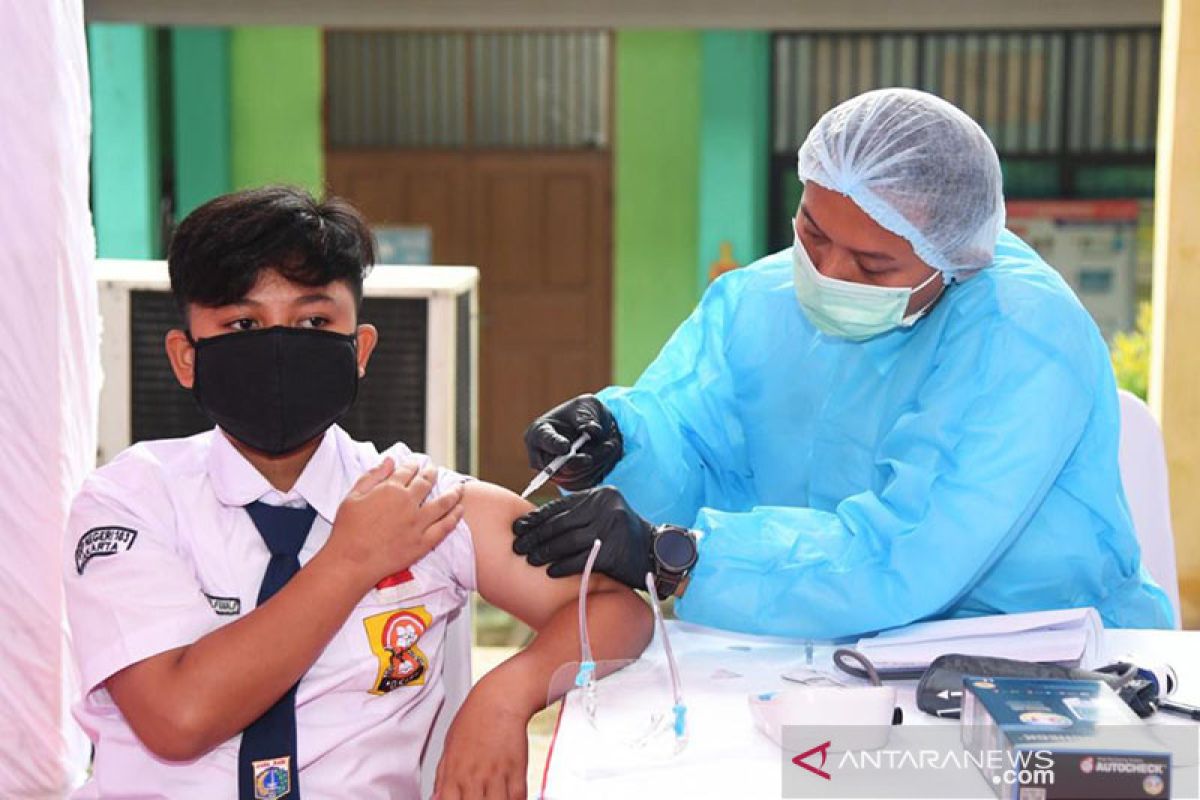 Kemendikbudristek dorong siswa ikuti vaksinasi COVID-19