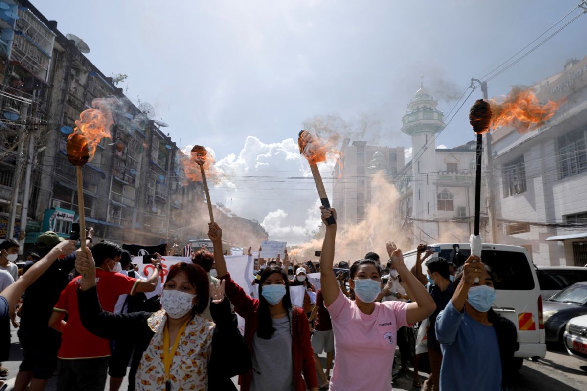 Junta Myanmar tawarkan amnesti bagi demonstran yang bersembunyi