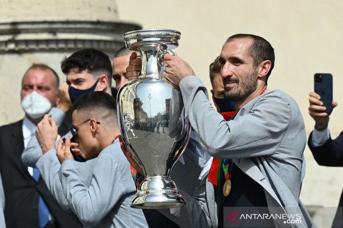 Agen Chiellini akui belum ada tawaran kontrak baru dari  Juventus