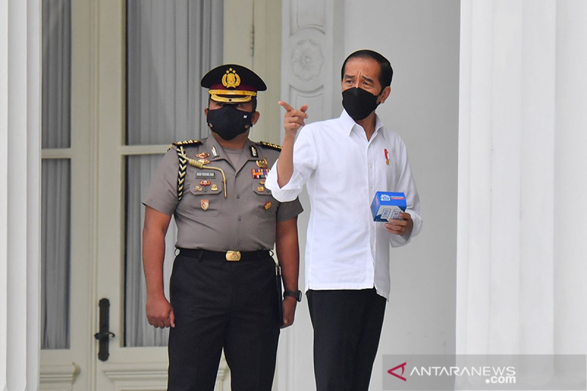 Presiden Jokowi minta penyaluran obat isoman gratis diawasi ketat