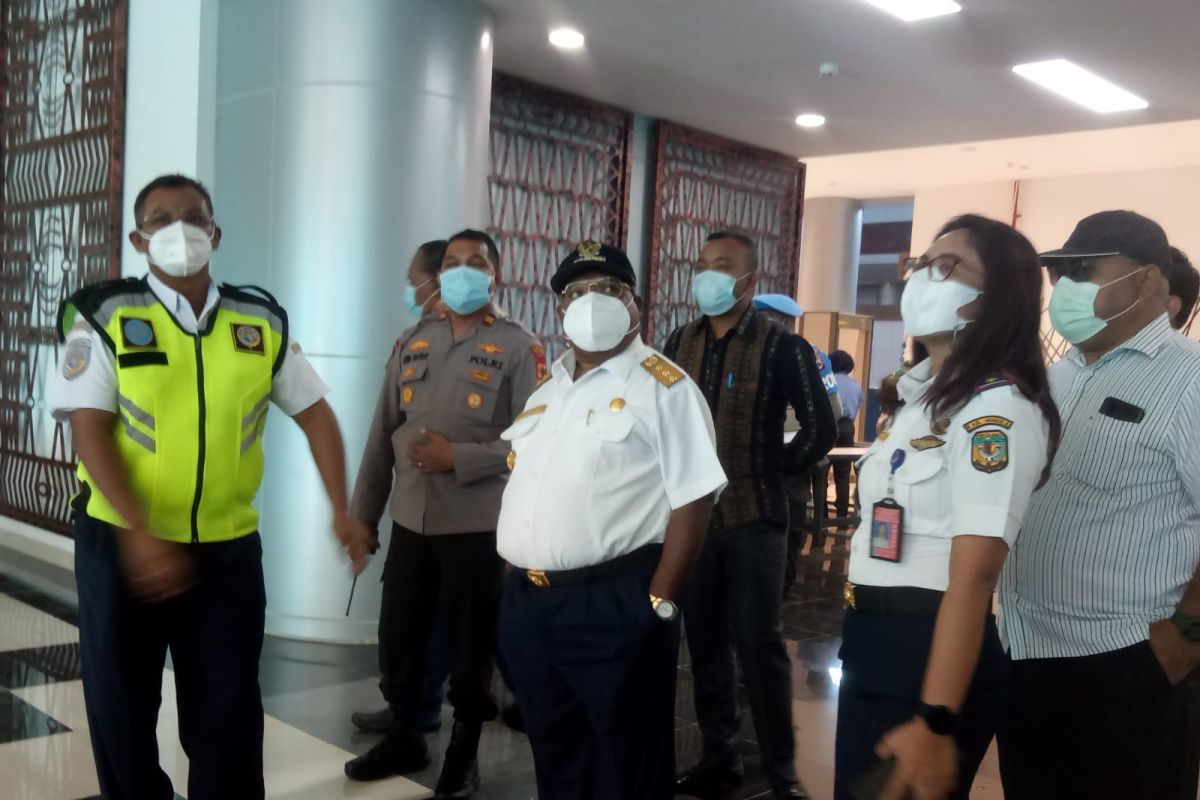 Terminal Bandara Mozes Kilangin Timika mulai dioperasikan terbatas