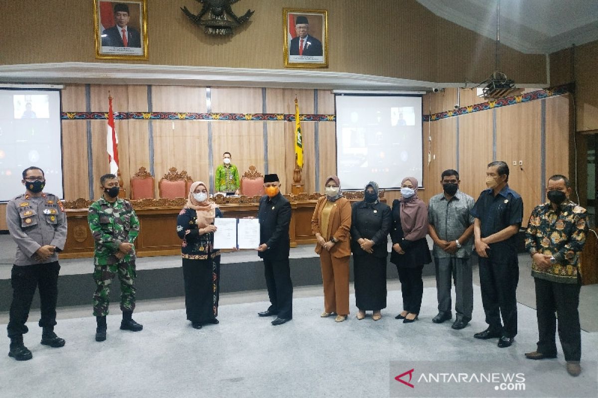 DPRD Kotim setujui Raperda Pertanggungjawaban Pelaksanaan APBD 2020