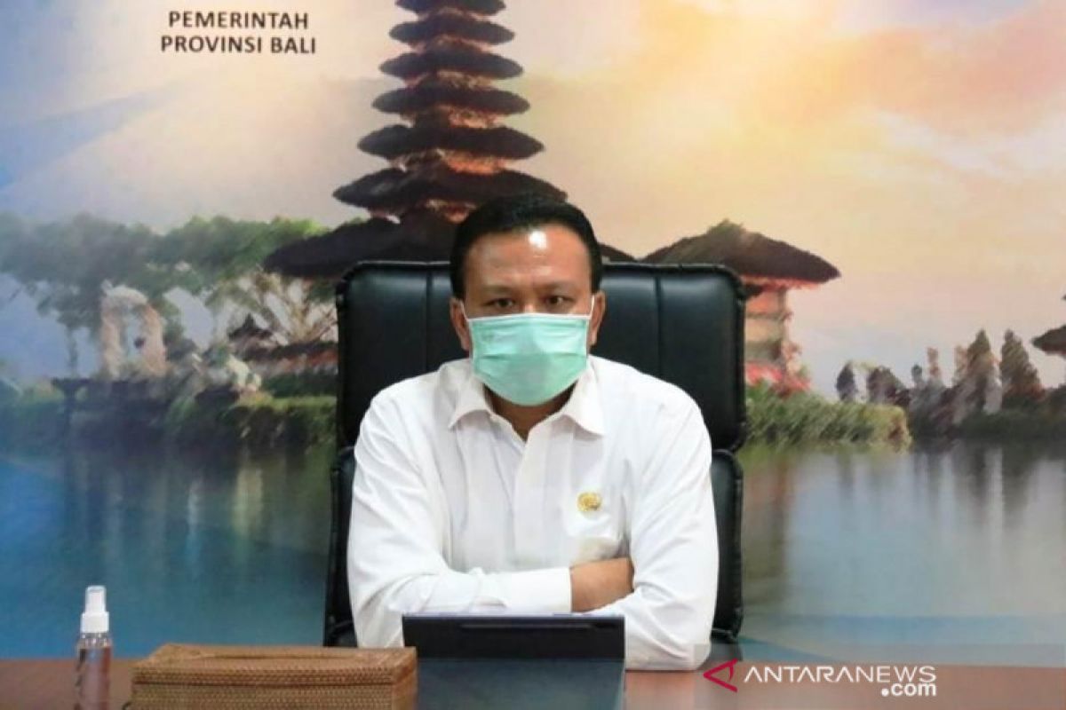 Bali hentikan sementara  vaksinasi massal di Wantilan DPRD