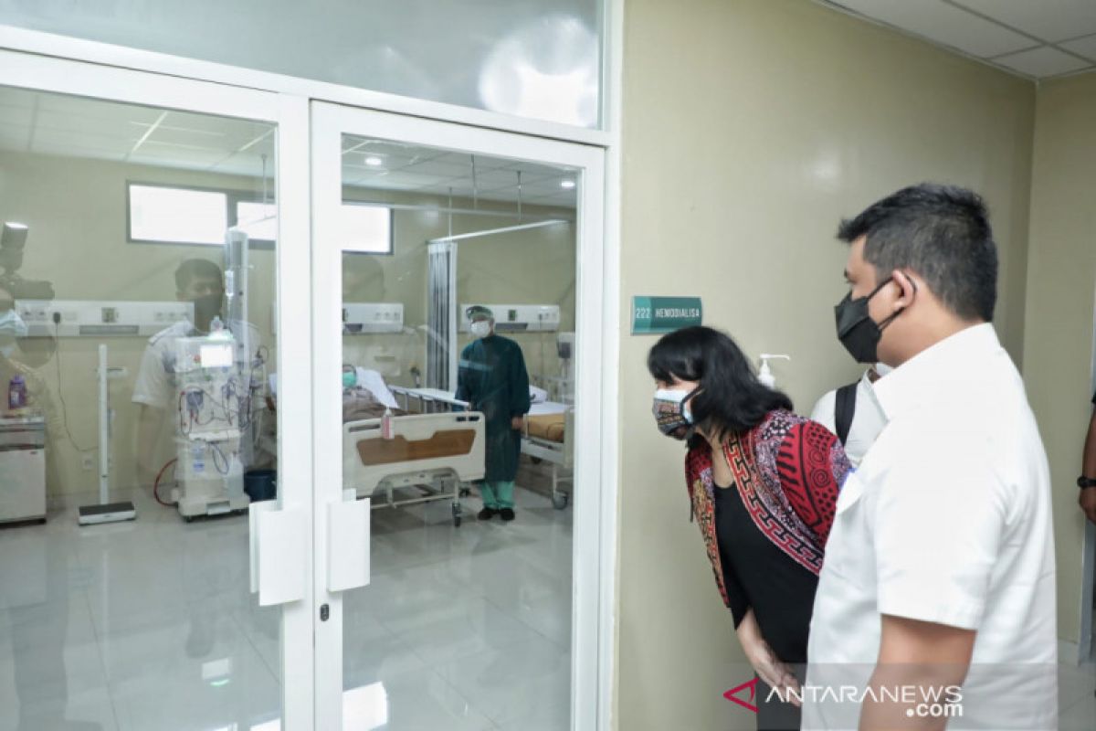 Bobby Nasution minta rumah sakit tambah tempat tidur pasien COVID