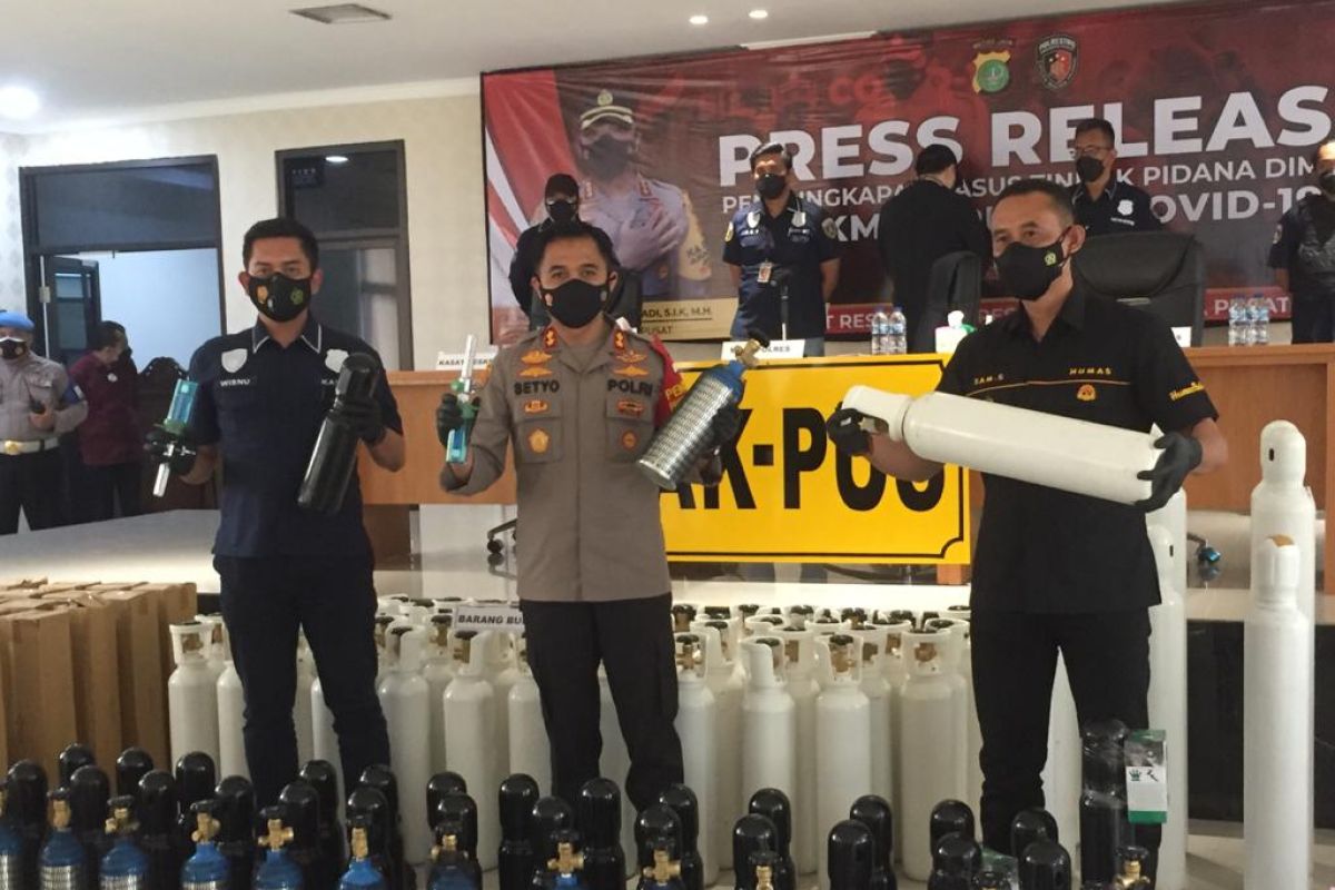 Polisi tangkap distributor diduga mainkan harga tabung oksigen