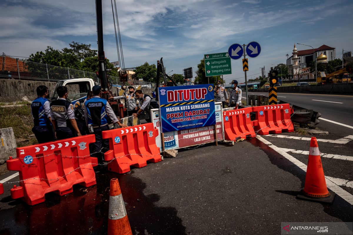 Presiden Putuskan Perpanjang PPKM Darurat Sampai Akhir Juli - ANTARA ...