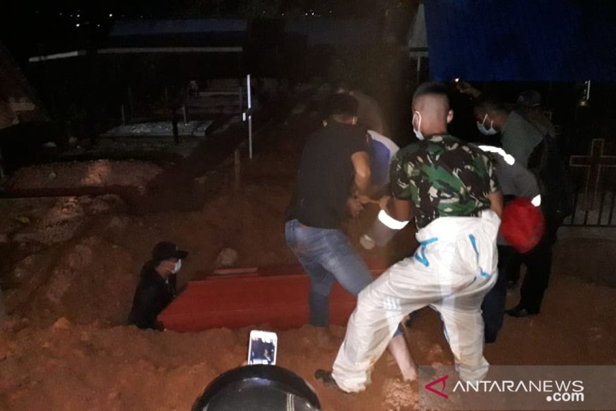 Satu tenaga medis Kota Sorong meninggal akibat COVID-19