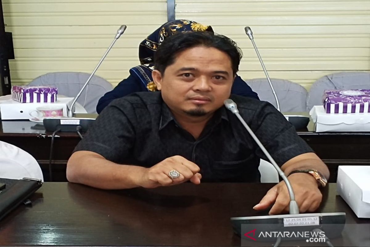 Anggota Dewan harapkan Pemkab Kotabaru revitalisasi Pasar Kemakmuran