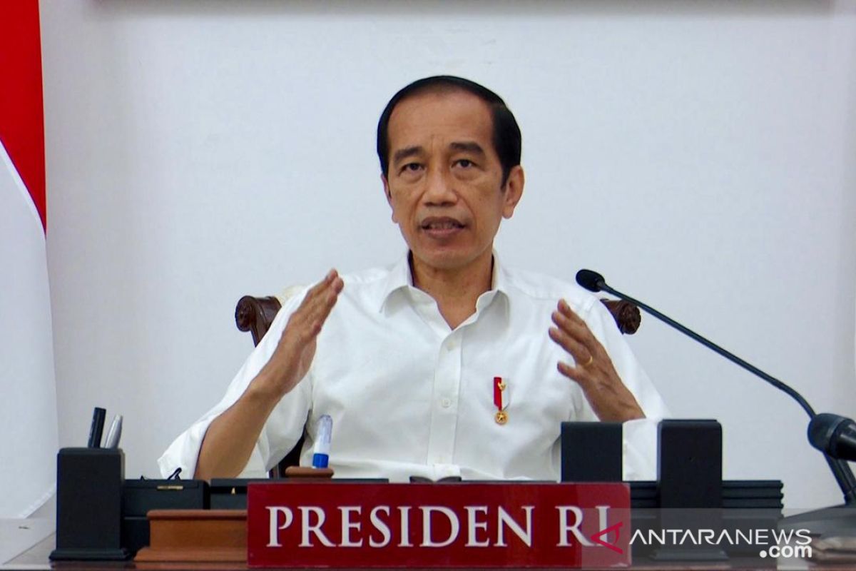 Presiden Jokowi minta para menteri sensitif berkomunikasi pada saat pandemi