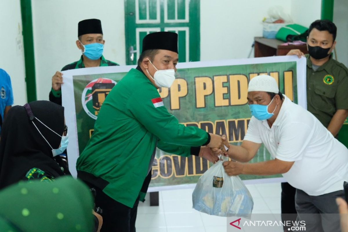 PPP Padangsidimpuan berbagi untuk pedagang dimasa PPKM