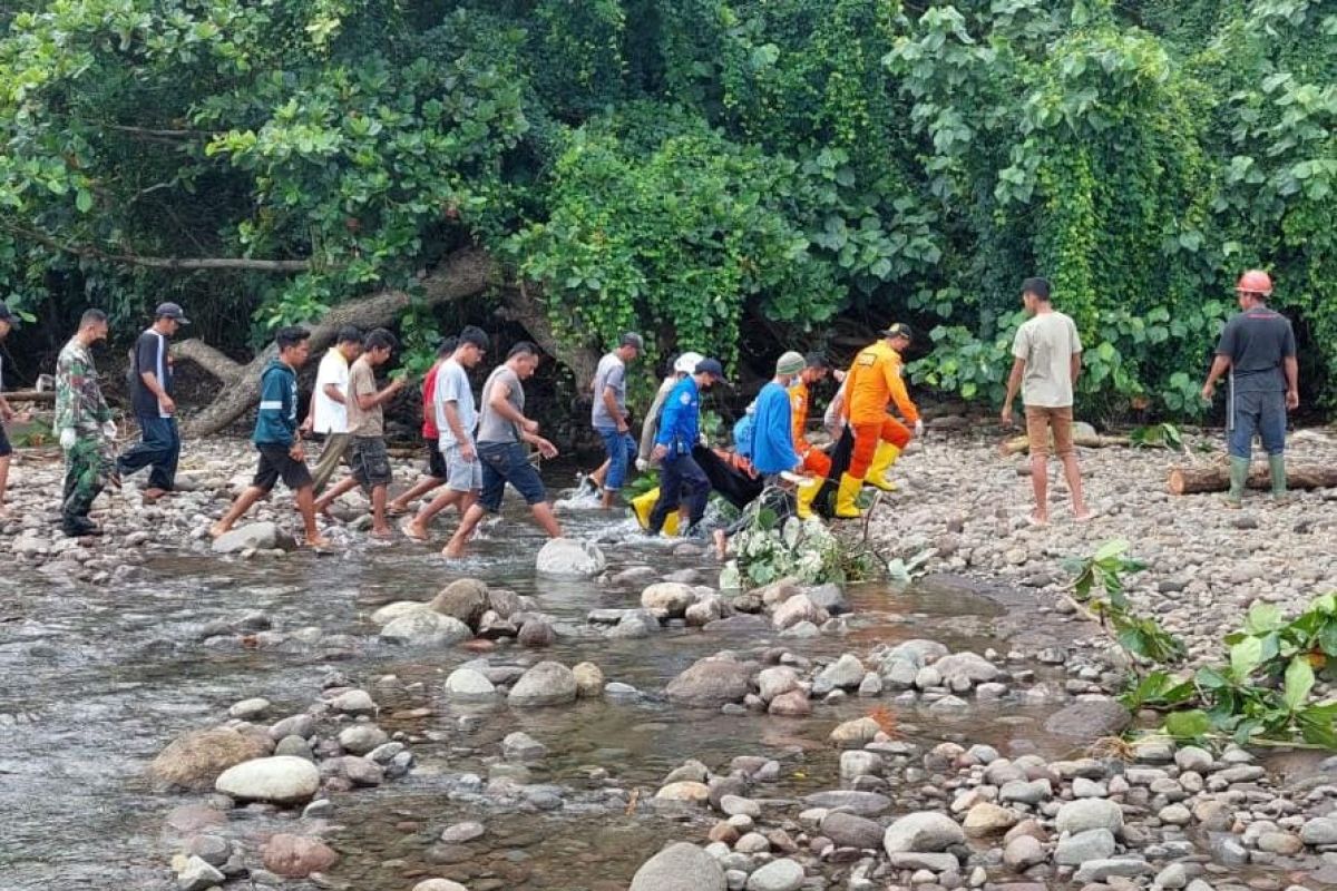 SAR temukan korban hanyut di Tanamon Utara dalam kondisi meninggal