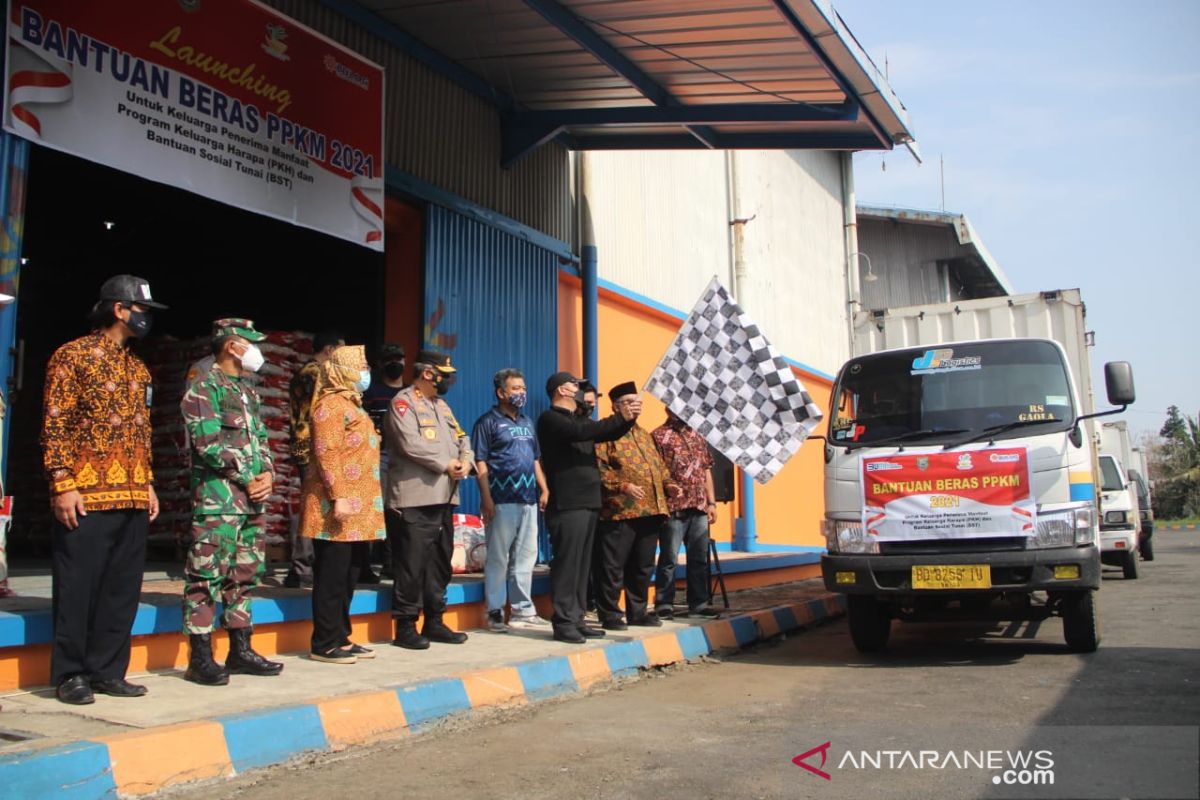 Bulog Bengkulu salurkan 1,2 ribu ton beras bantuan PPKM