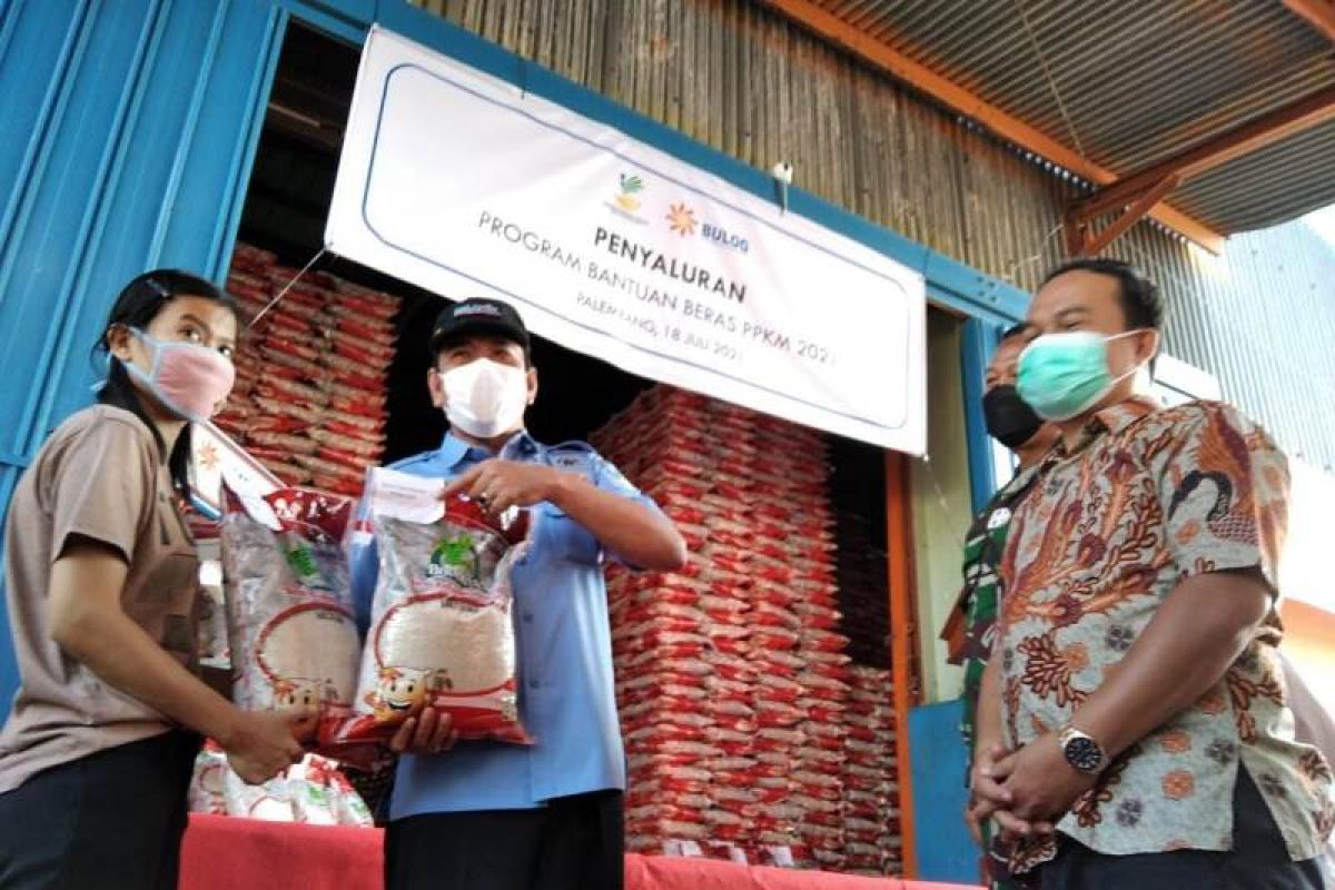 Bulog Divre Sumsel-Babel alokasikan 4.300 ton beras bantu  masyarakat