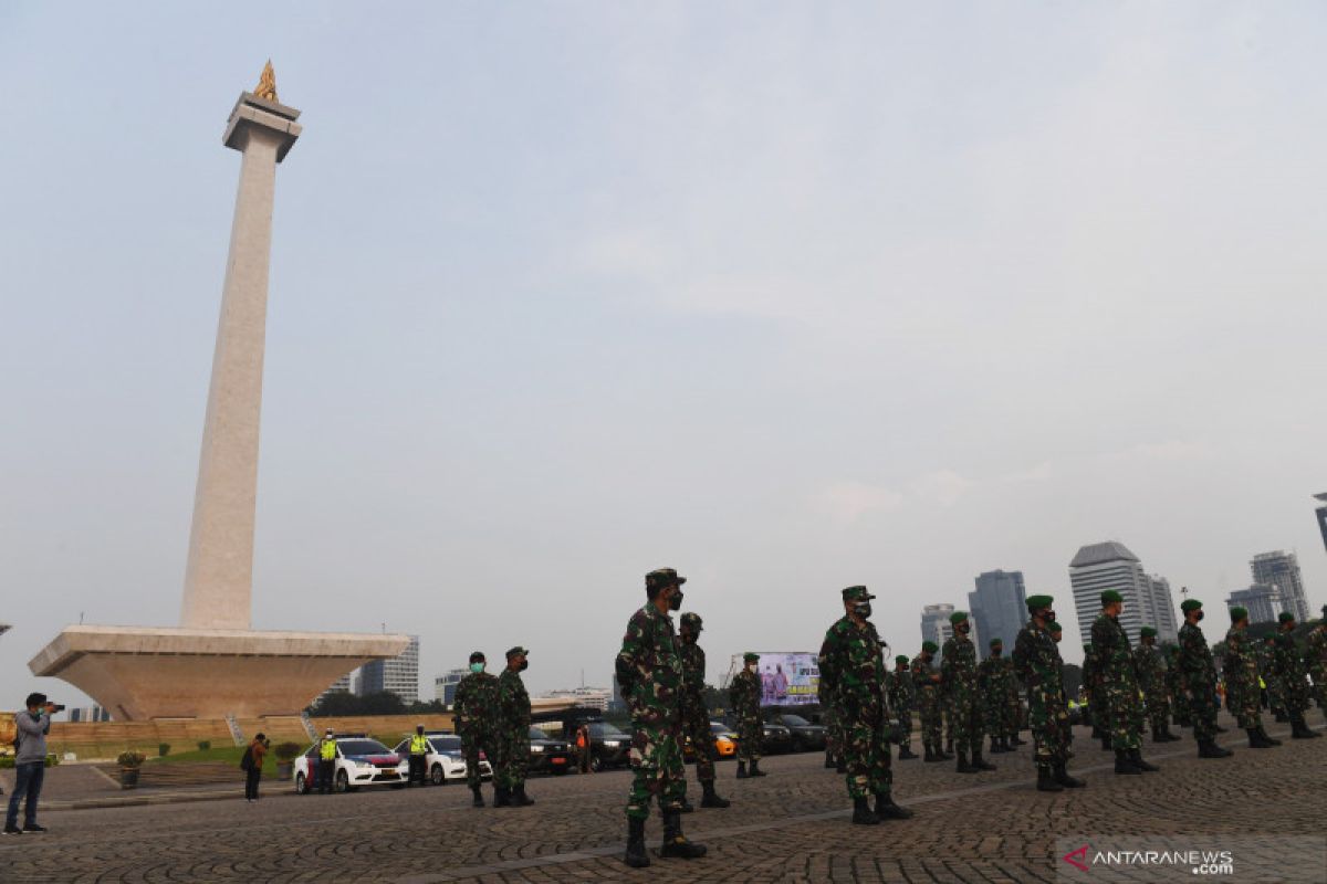 3.385 personel gabungan kawal demo menolak PPKM di Jakarta