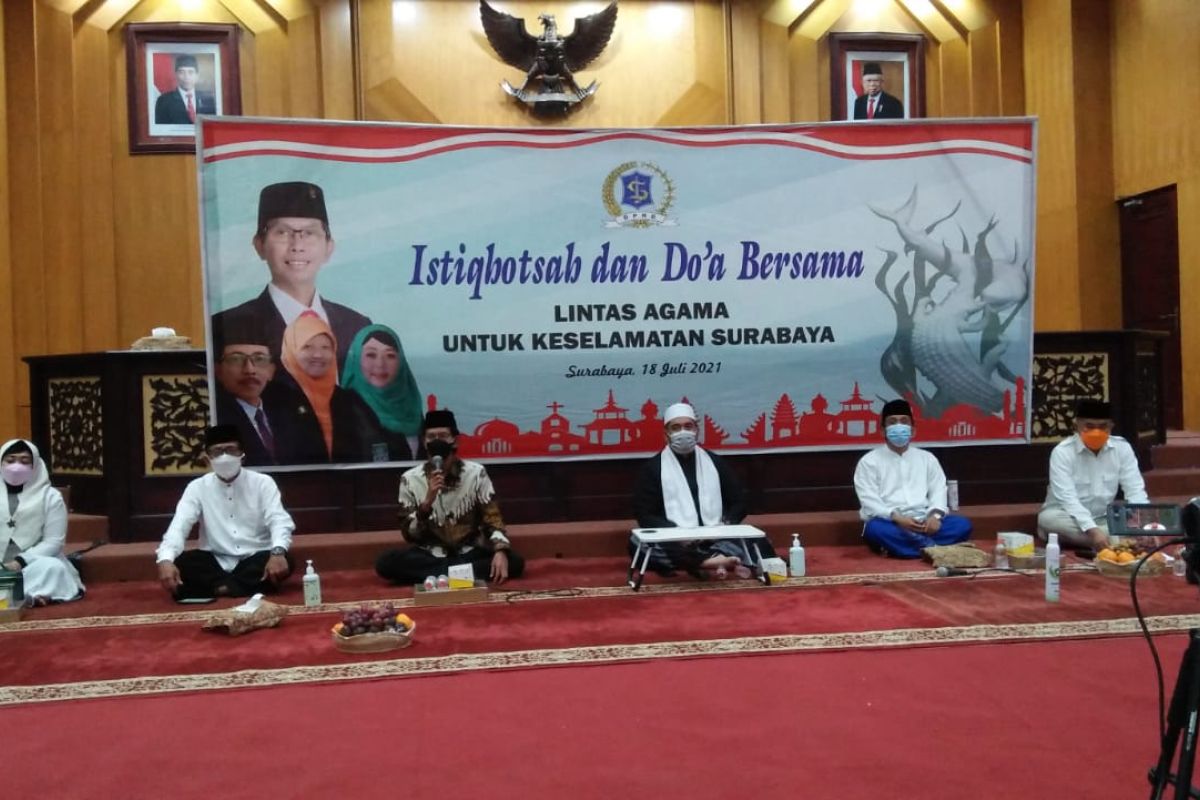 Doa lintas agama untuk keselamatan bangsa digelar di Kota Surabaya