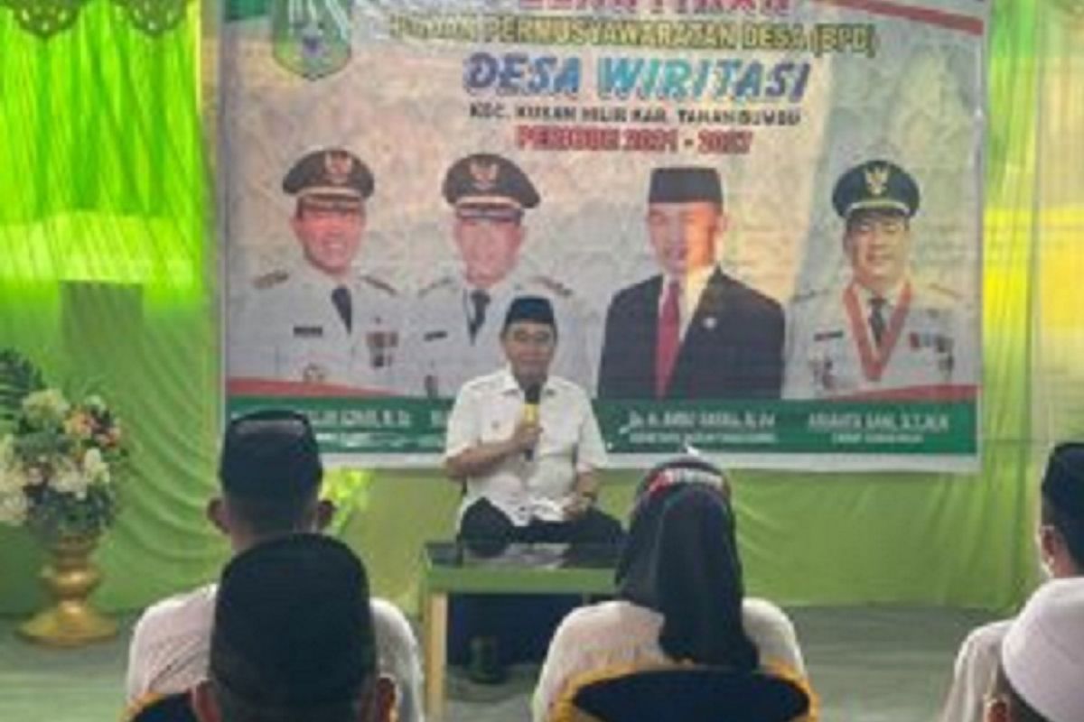 Bupati Tanah Bumbu lantik anggota BPD di dua kecamatan