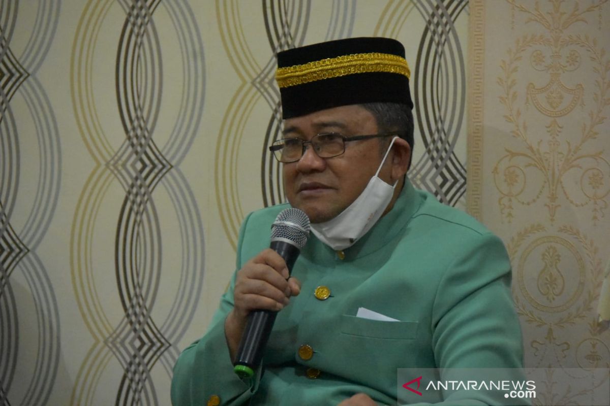 Bupati Gorontalo Utara pastikan sholat Idul Adha terapkan prokes