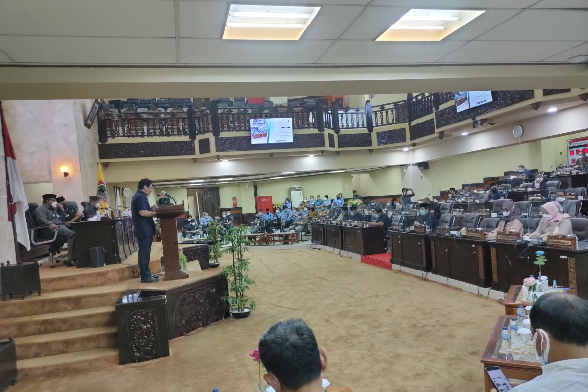 Dewan usulkan raperda penyelenggaraan penguatan fasilitasi pendidikan tinggi