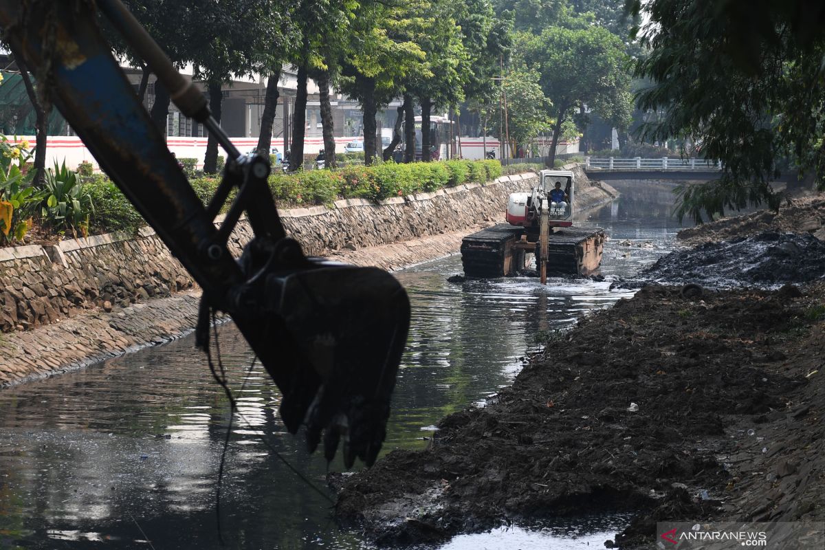 Sembilan kali di Jaksel dikeruk