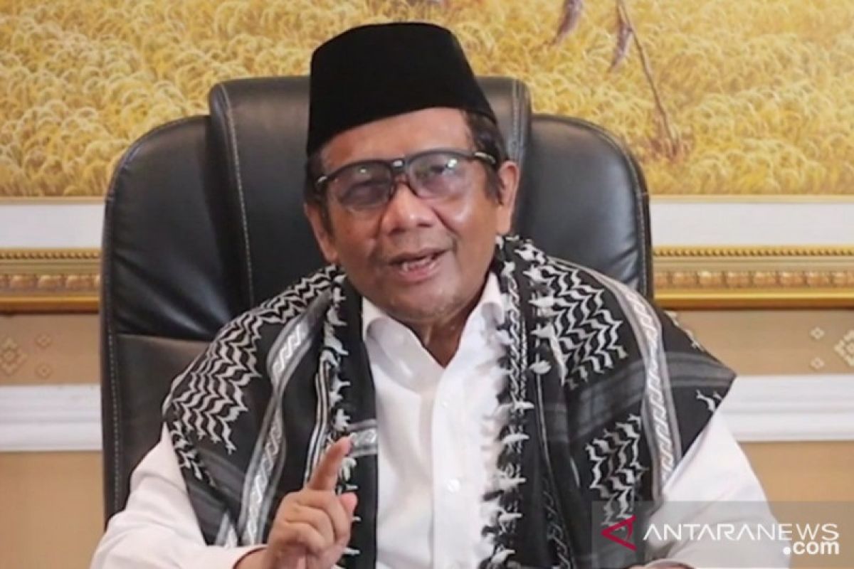 Menko Polhukam Mahfud MD imbau masyarakat salat Idul Adha di rumah