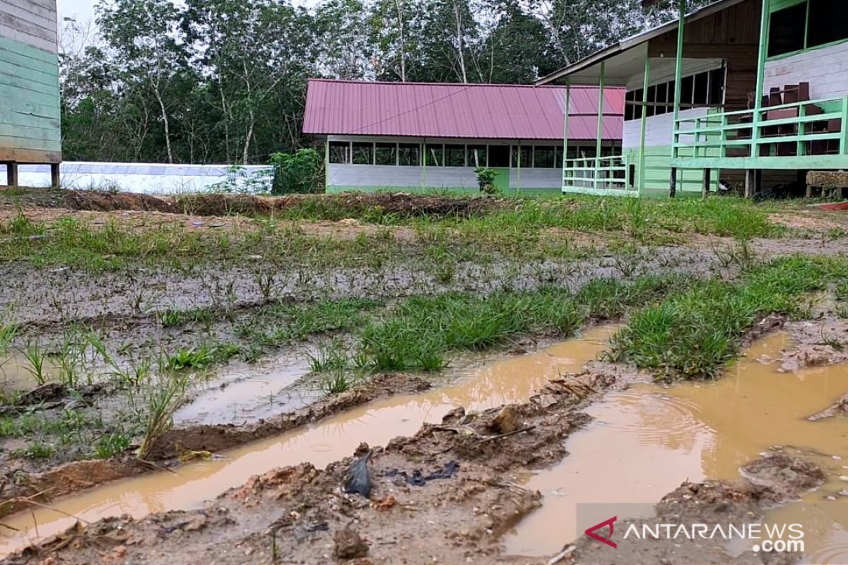 Kondisi Ponpes Darul Ikhlas Kaltim memprihatinkan