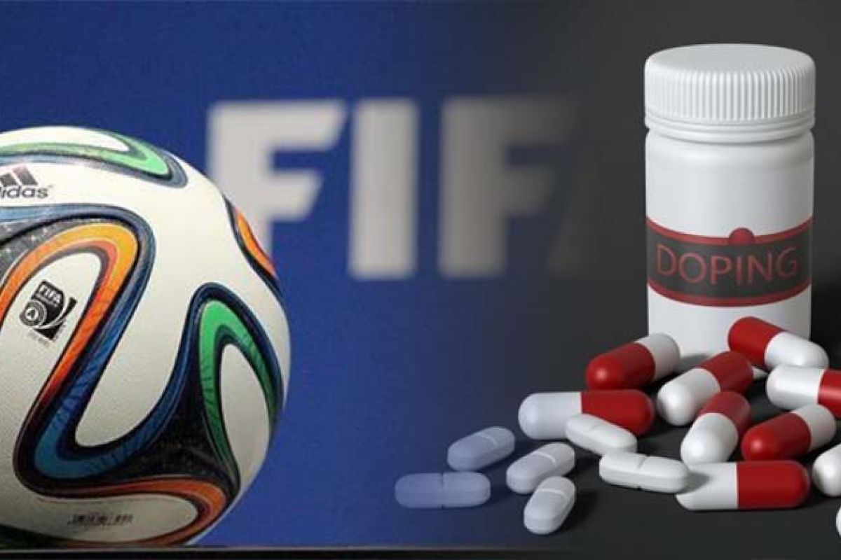 Tiga pesepak bola Rusia dijatuhi sanksi larangan tampil karena doping