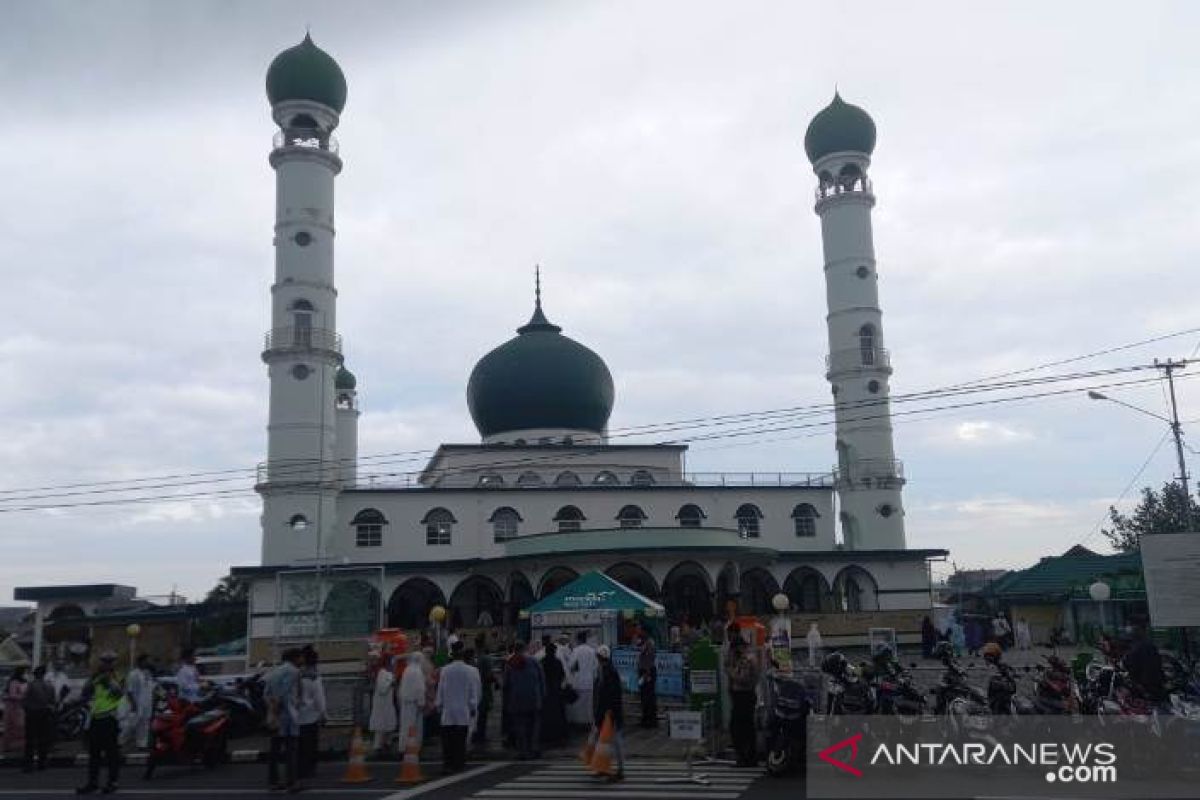 Kapolda Babel pantau Sholat Idul Adha di Pangkalpinang