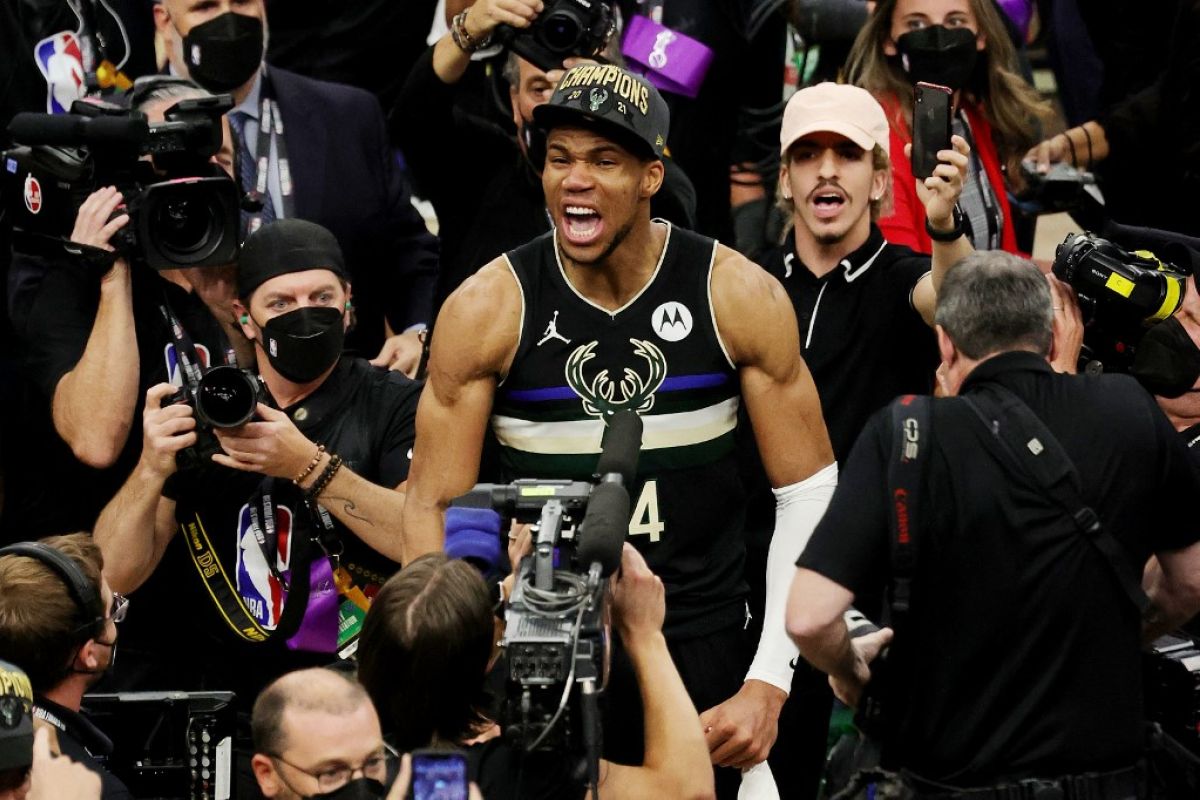 Giannis Antetokounmpo, atlet Yunani pertama yang dinobatkan sebagai MVP Final NBA