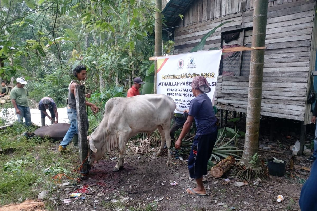 Anggota DPRD Kalsel berbagi rezki dengan masyarakat