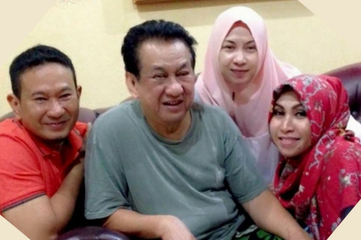 Setelah istri berpulang, aktor Anwar Fuady kehilangan anaknya karena COVID-19