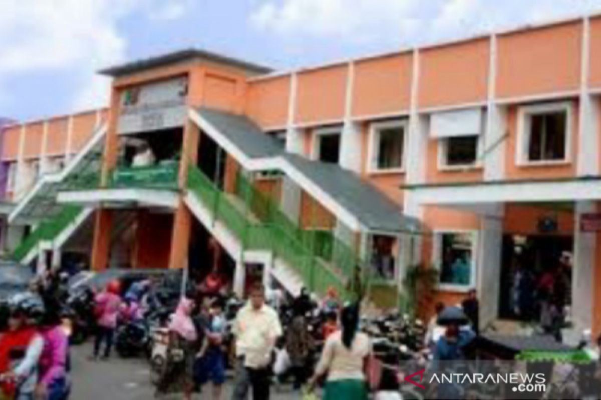 Pedagang non-pangan di pasar Kota Bogor boleh berjualan lagi