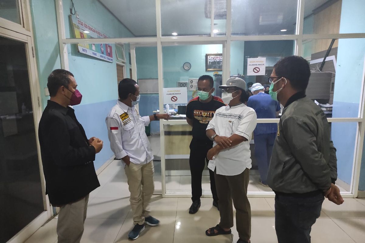 Anggota DPRD datangi RSD Idaman pastikn pelayanan pasien COVID-19