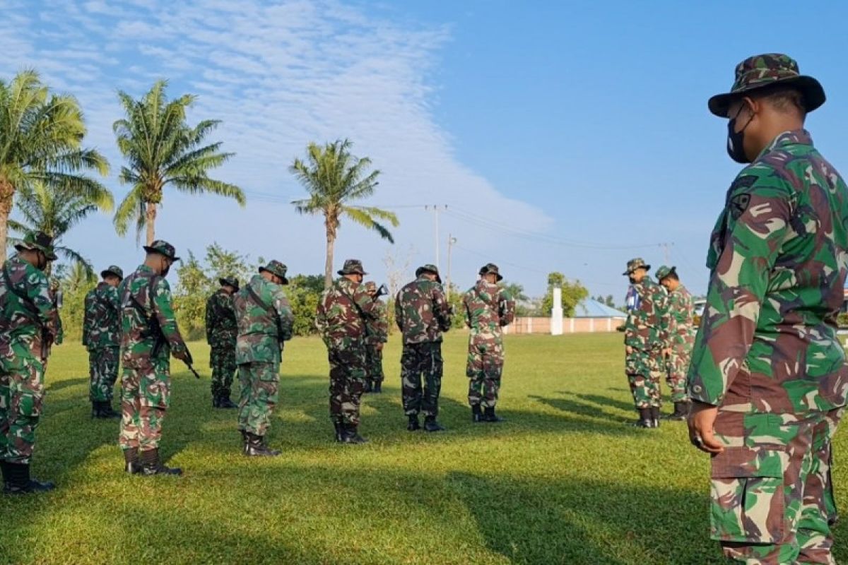 Prajurit pangkalan TNI AU Sri Mulyono Herlambang gelar latihan pertahanan