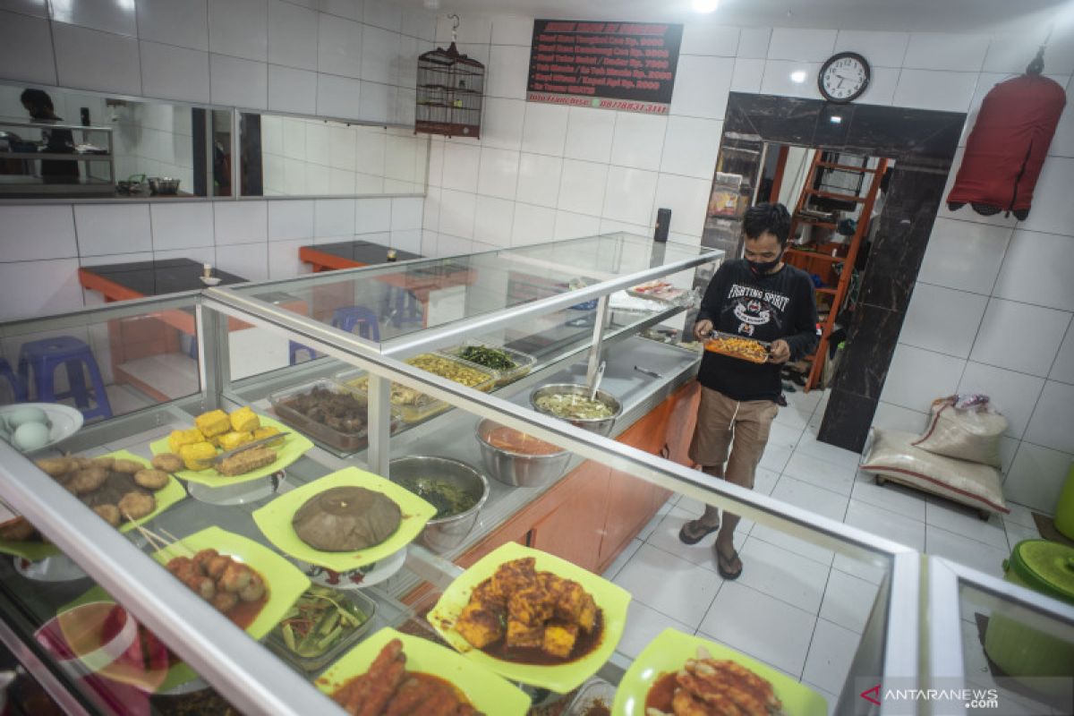 Wagub DKI nilai makan di restoran dan warteg lebih pas 30 menit