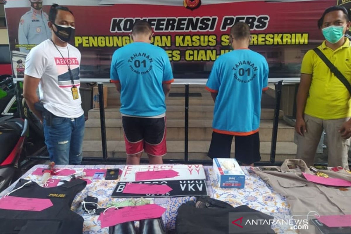 Polisi tangkap "wartawan bodong" pemeras di Bogor Jabar