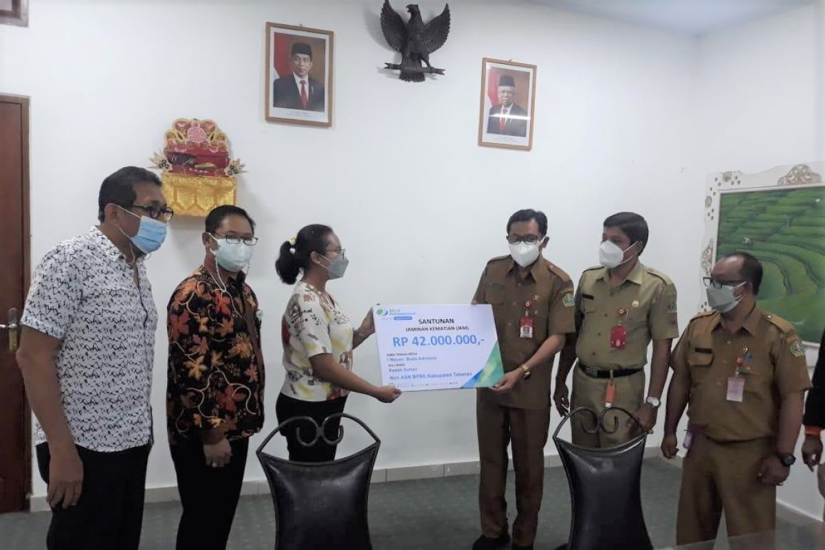 BPJAMSOSTEK Cabang Tabanan bayarkan klaim jaminan kematian anggota TRC BPBD