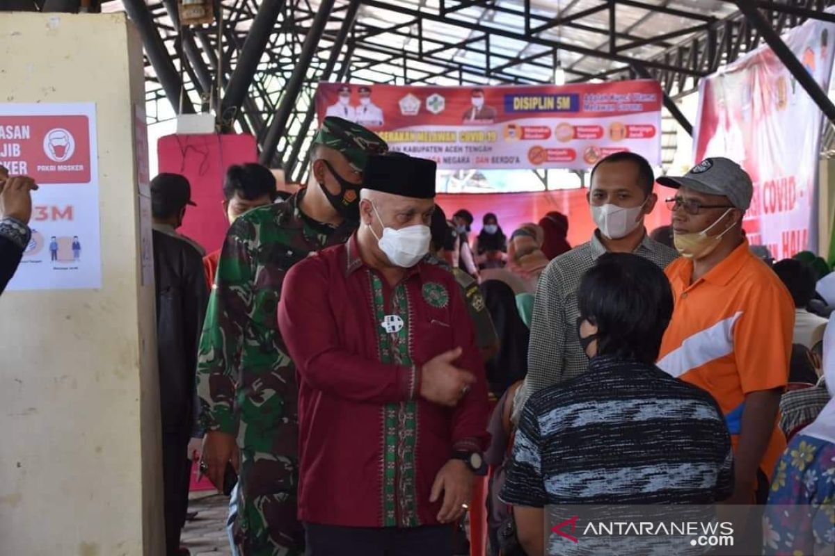 Jemput bola, Pemkab Aceh Tengah gelar vaksinasi di pasar rakyat