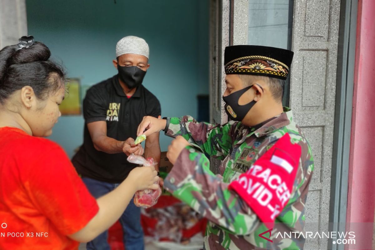 Yayasan Posko Satu Jiwa salurkan daging kurban ke masyarakat miskin