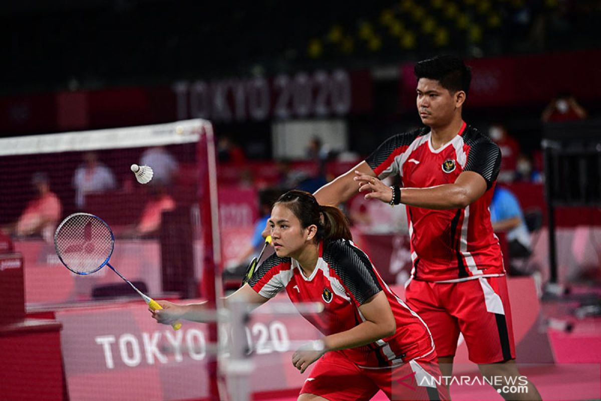 Tiga wakil Indonesia tampil pada final Hylo Open 2021 malam ini