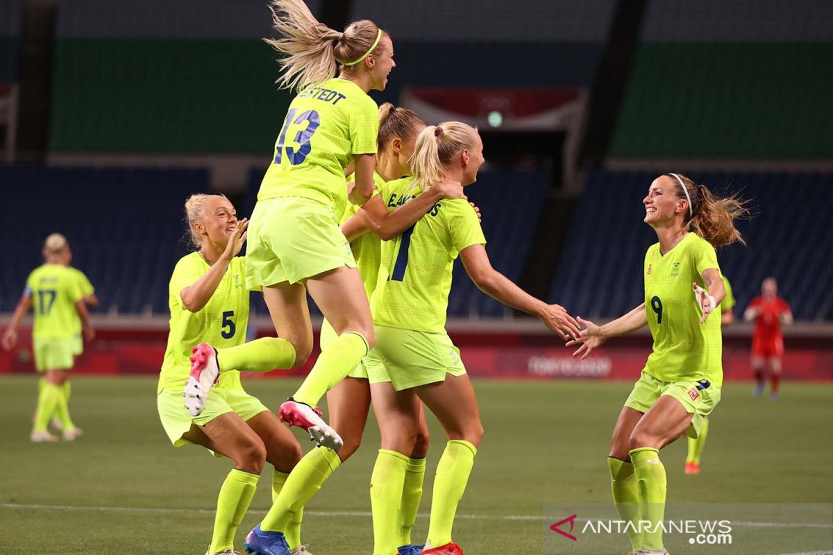 Swedia dan Kanada, minta laga final sepak bola putri digeser