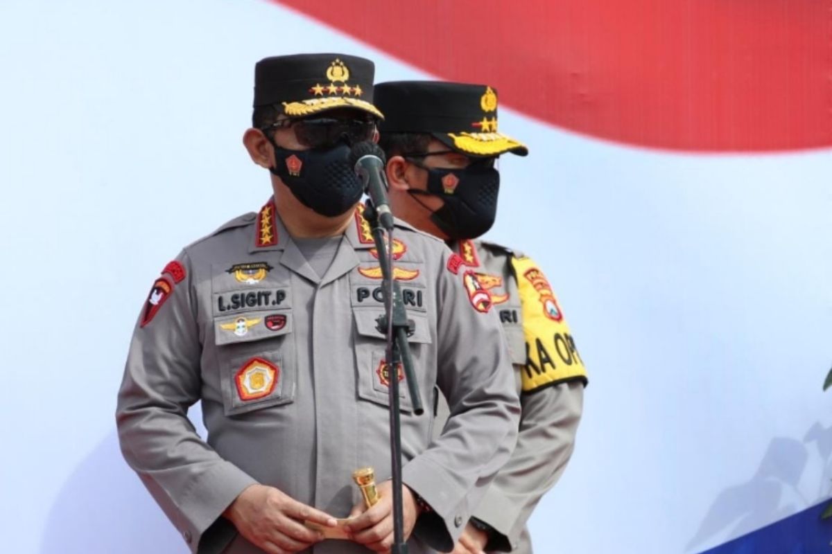 Polri telah salurkan Bansos Sembako 723.773 paket dan 3.863 ton beras