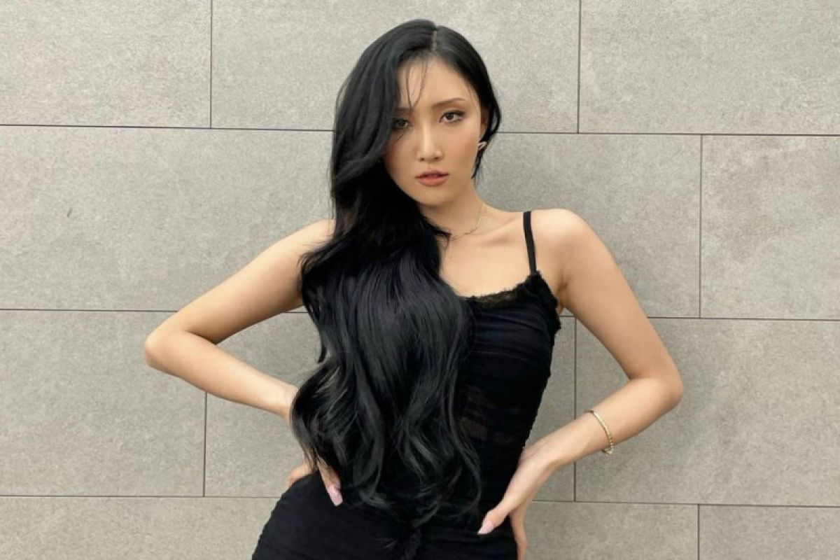 Akun YouTube Hwasa MAMAMOO raih 100 ribu pengikut sehari