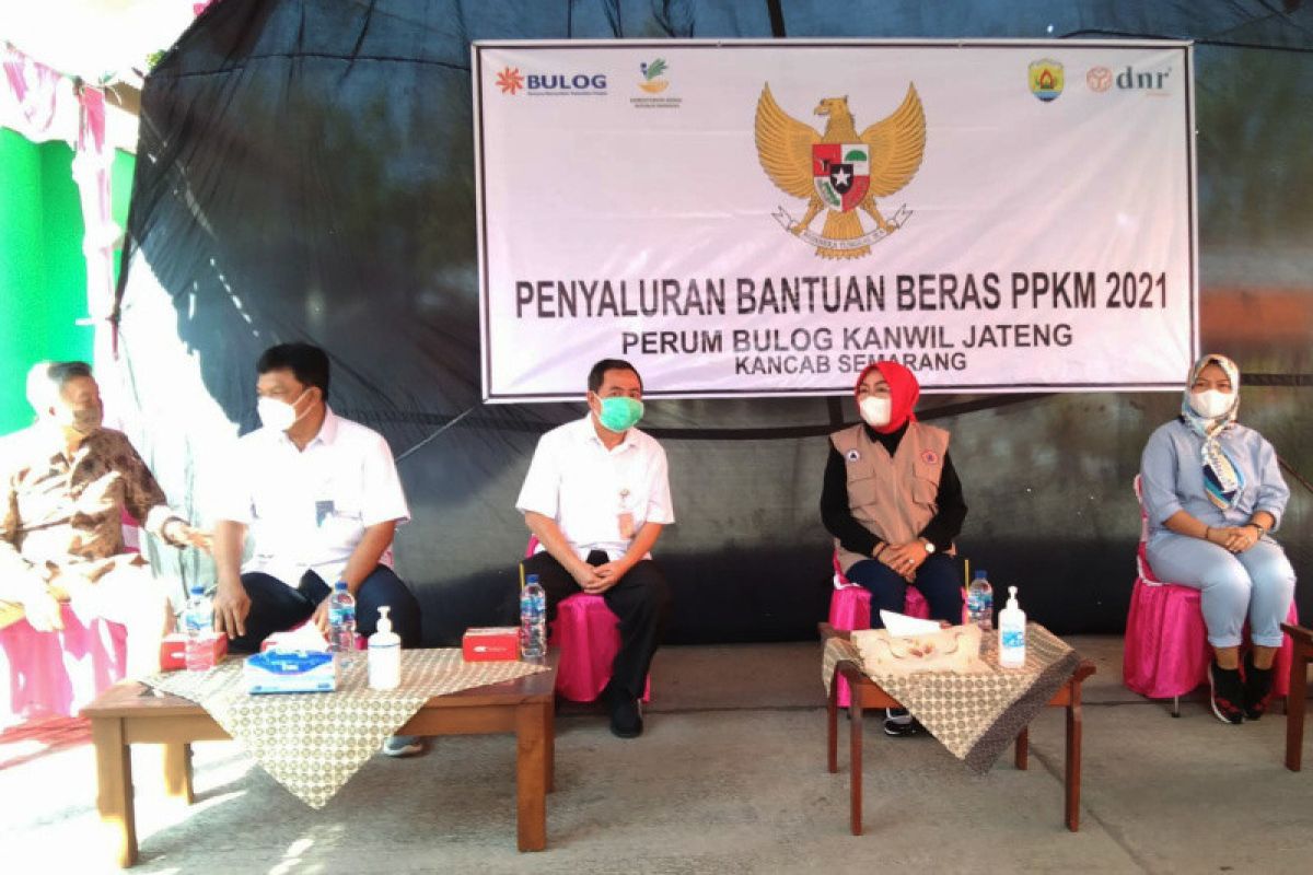 Bulog Semarang salurkan beras PPKM ke wilayah Grobogan